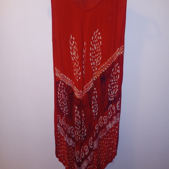 Beautiful Red Maxi Dress - Picture 5 of 6